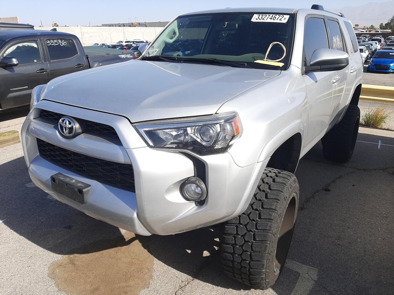 Photo 20 from auction – 2019 TOYOTA 4RUNNER SR with VIN JTEBU5JR4K5648336