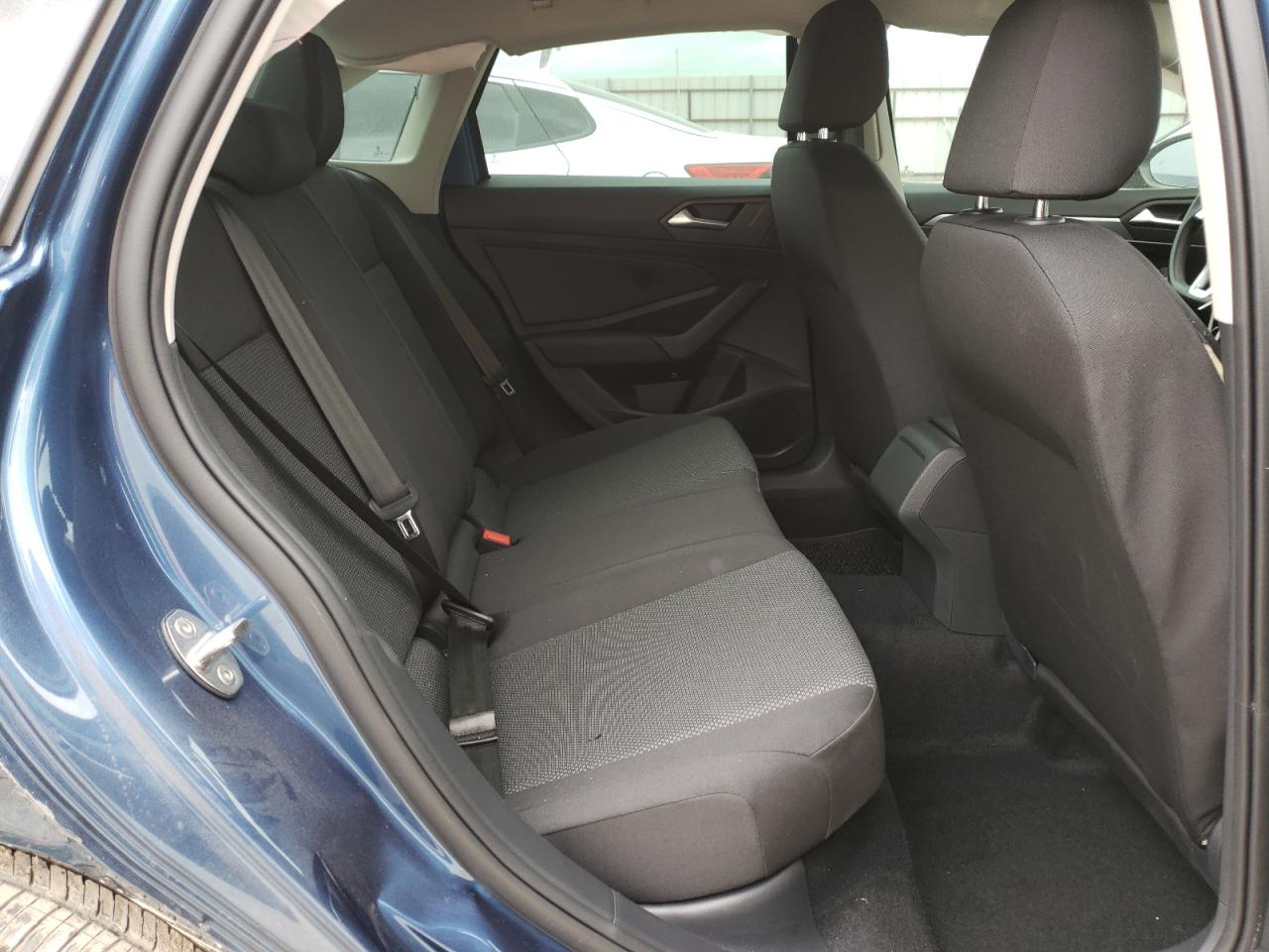 Photo 6 from auction – 2020 VOLKSWAGEN JETTA S with VIN 3VWCB7BU2LM077256