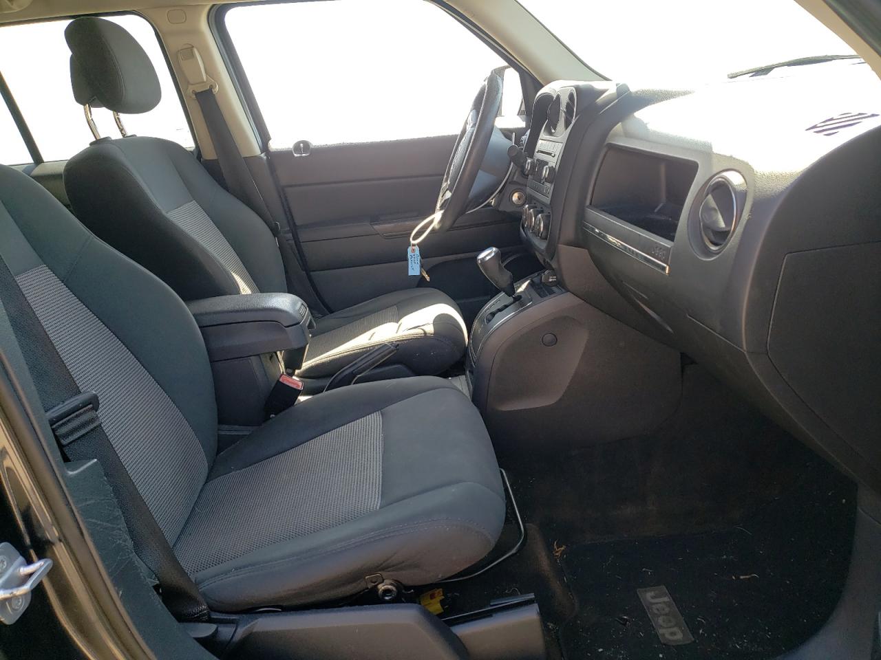 Photo 5 from auction – 2014 JEEP PATRIOT SP with VIN 1C4NJPBA2ED521898