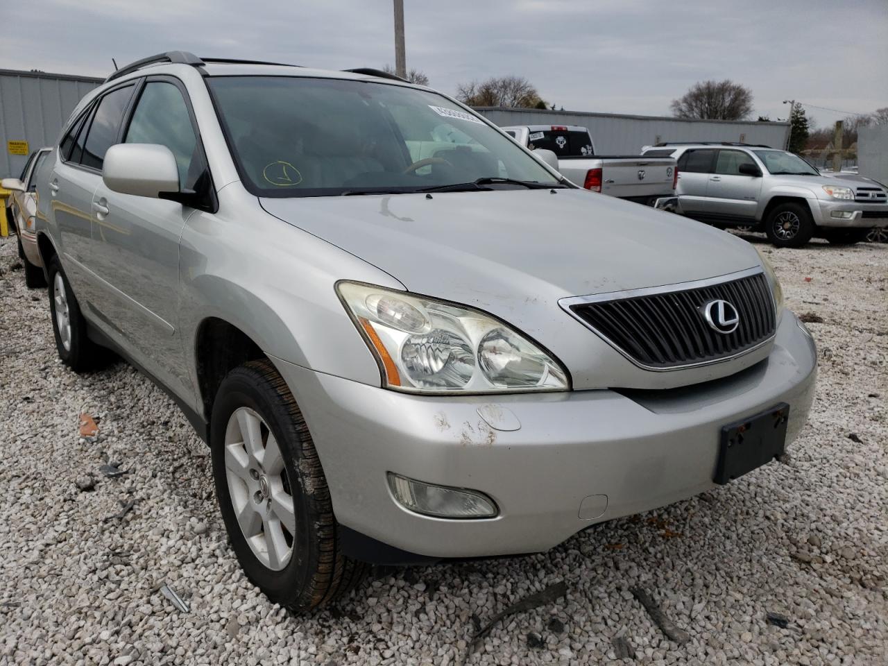 LEXUS RX 330 2005 with VIN 2T2HA31U35C061547 - Photo from auction