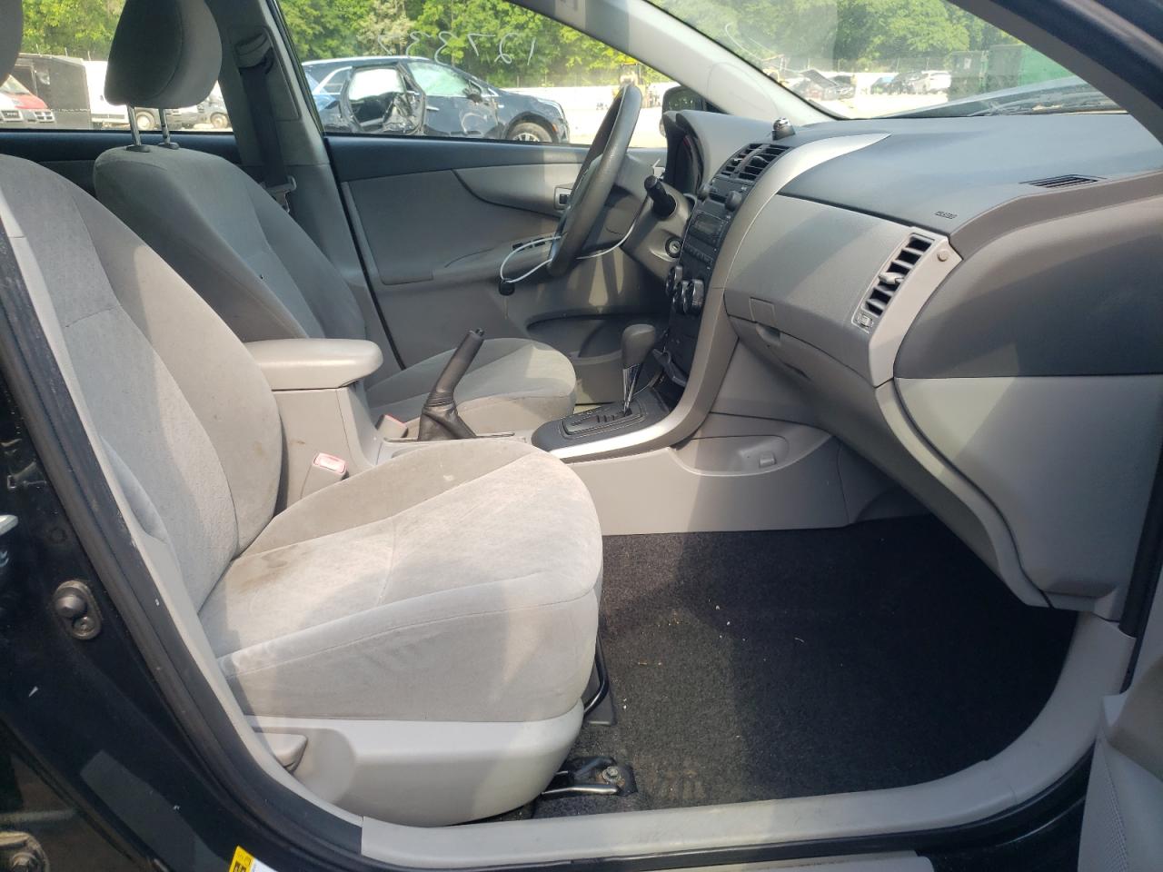 Photo 5 from auction – 2009 TOYOTA COROLLA BA with VIN JTDBL40E89J053443