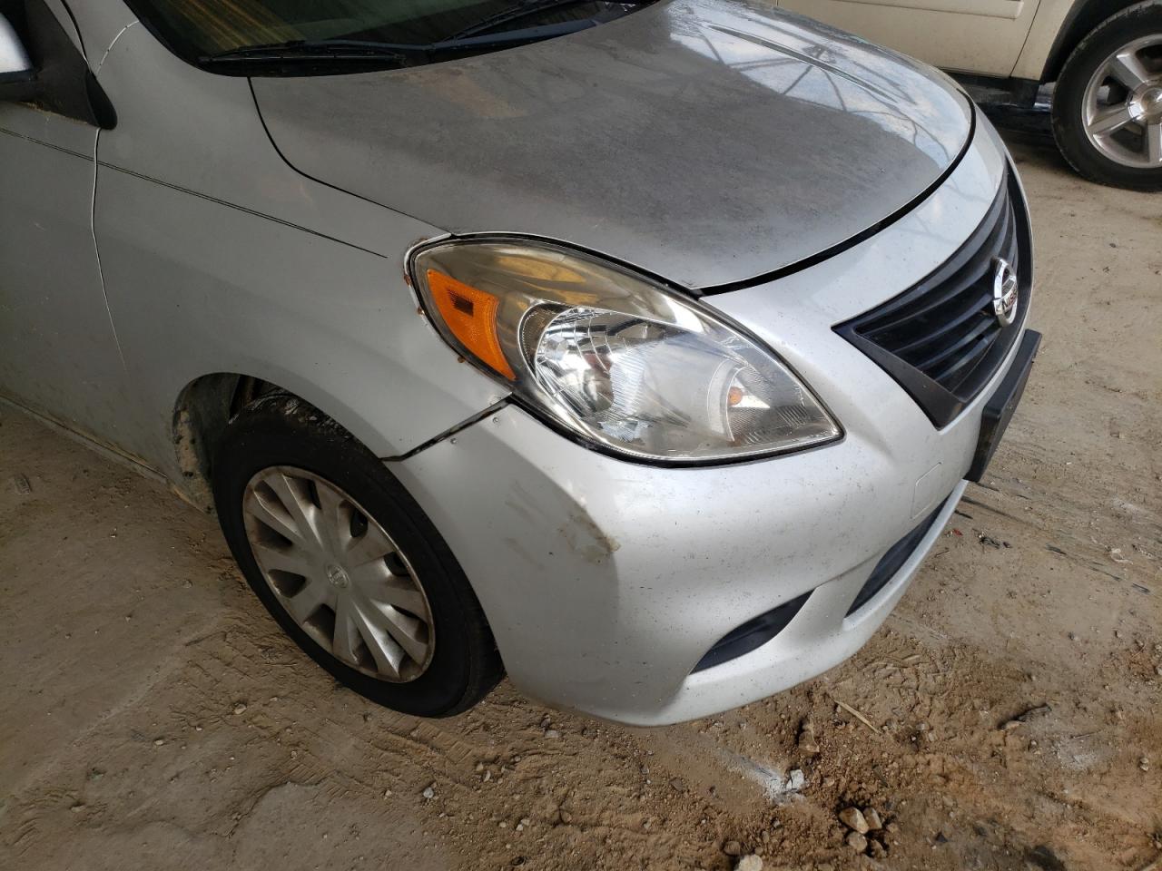 Photo 9 from auction – 2014 NISSAN VERSA S with VIN 3N1CN7AP8EK447763