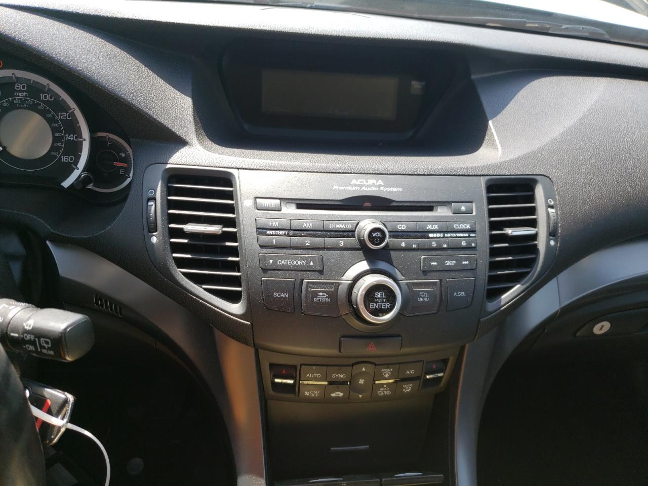 Photo 9 from auction – 2012 ACURA TSX with VIN JH4CW2H53CC004813
