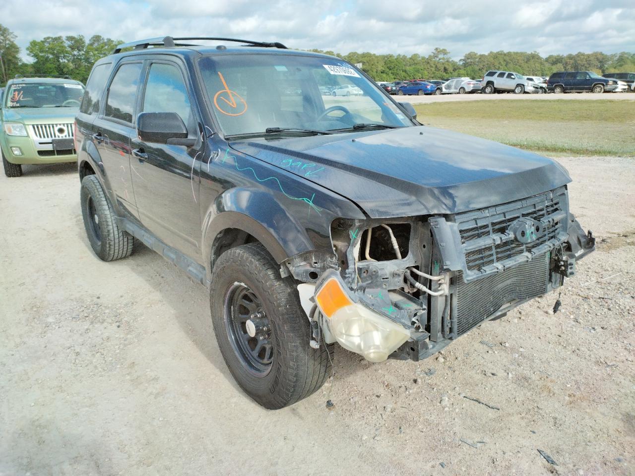 FORD ESCAPE LIM 2010 with VIN 1FMCU9EG8AKC73068 - Photo from auction