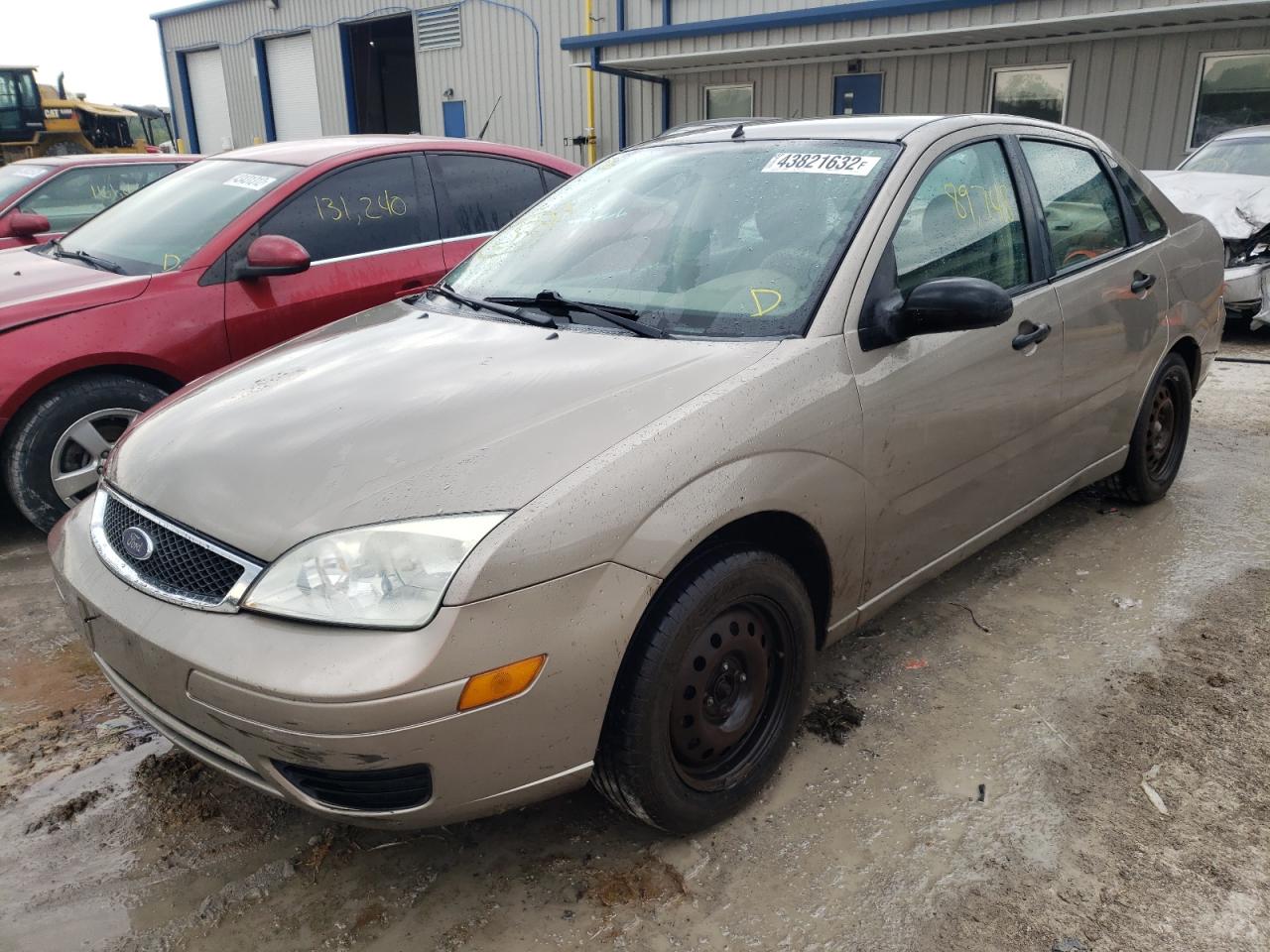 Photo 2 from auction – 2005 FORD FOCUS ZX4 with VIN 1FAFP34N55W208334