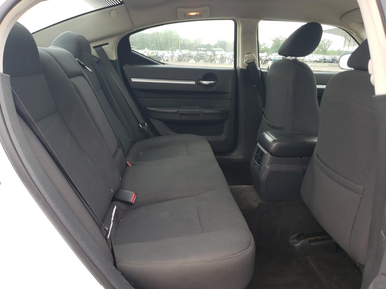 Zdjęcie 6 z aukcji – 2010 DODGE CHARGER SX z VIN 2B3CA3CV0AH285364