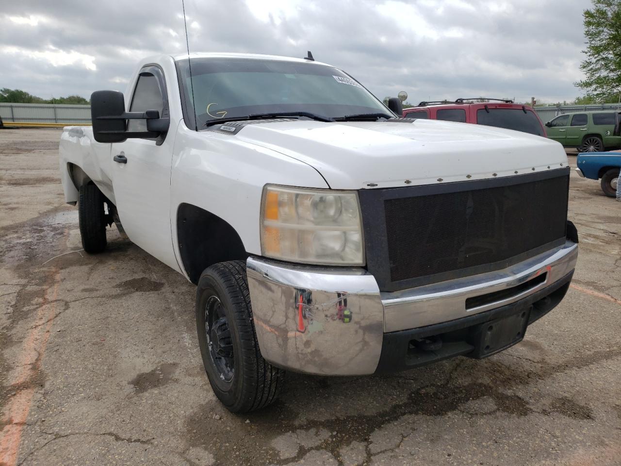 CHEVROLET SILVERADO 2007 con VIN 1GCHC24K87E528061 - Foto de la subasta