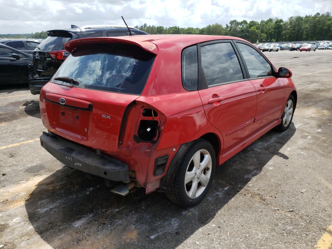 Photo 4 from auction – 2008 KIA SPECTRA5 5 with VIN KNAFE161485020782