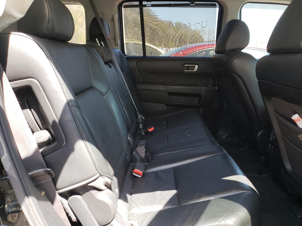 صورة رقم 6 من المزاد - 2011 HONDA PILOT TOUR مع VIN 5FNYF4H92BB025515