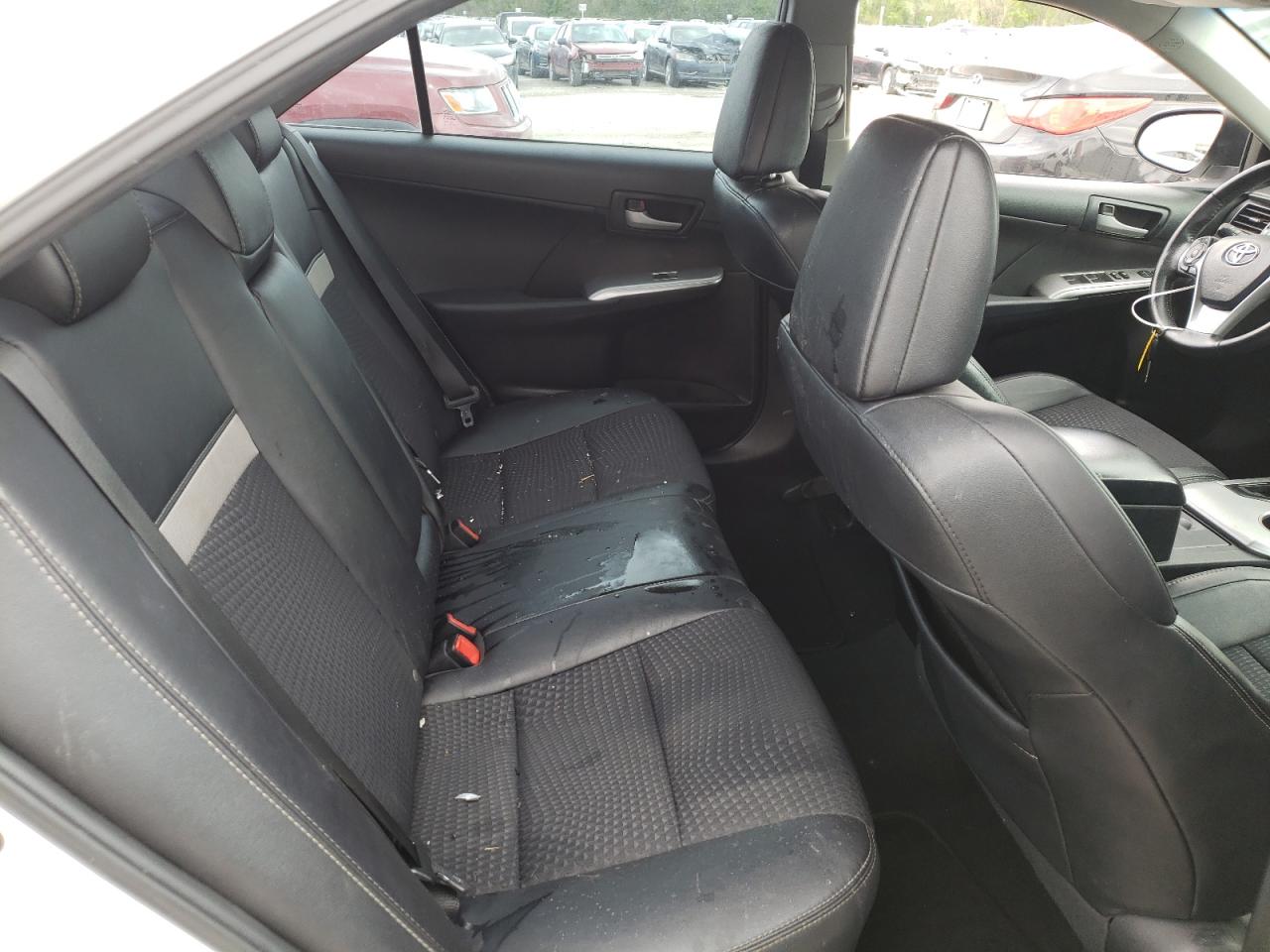 Photo 6 from auction – 2013 TOYOTA CAMRY L with VIN 4T1BF1FK1DU688980