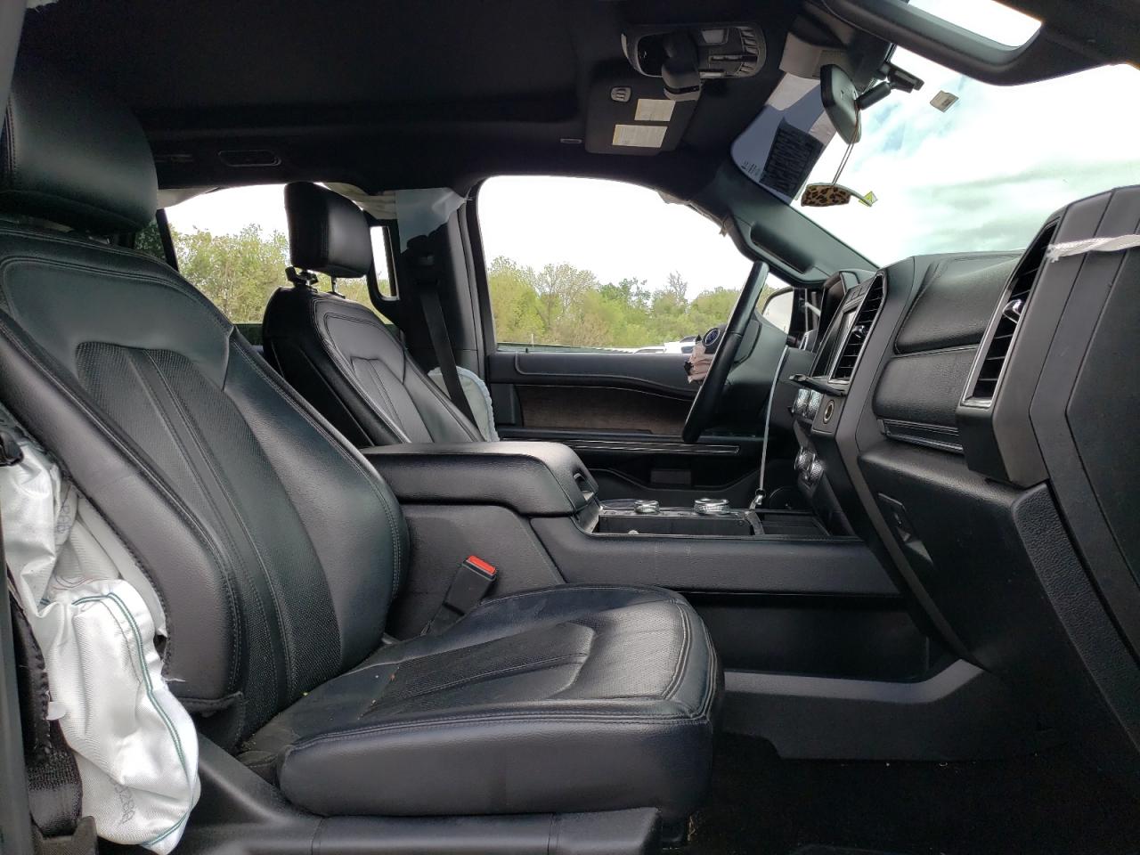 Photo 5 from auction – 2018 FORD EXPEDITION with VIN 1FMJK2AT4JEA13143