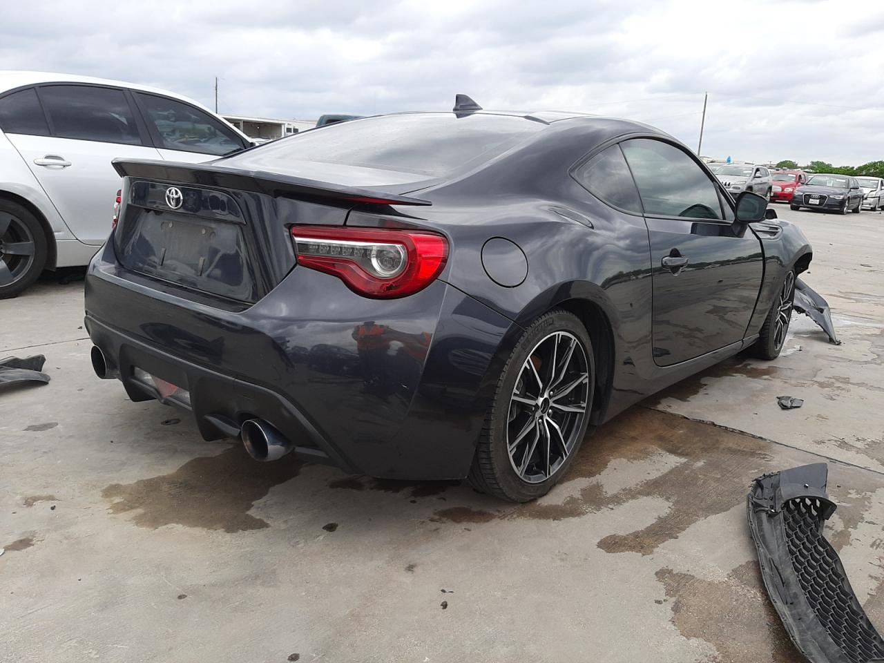 Photo 4 from auction – 2017 TOYOTA 86 BASE with VIN JF1ZNAA17H9702657
