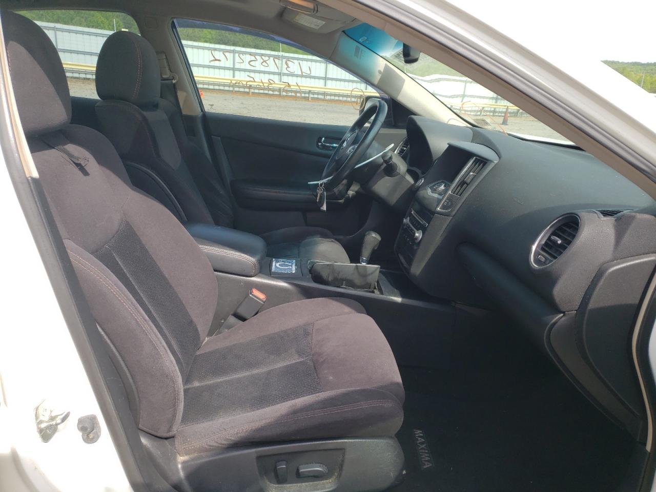 Photo 5 from auction – 2013 NISSAN MAXIMA S with VIN 1N4AA5AP9DC817858