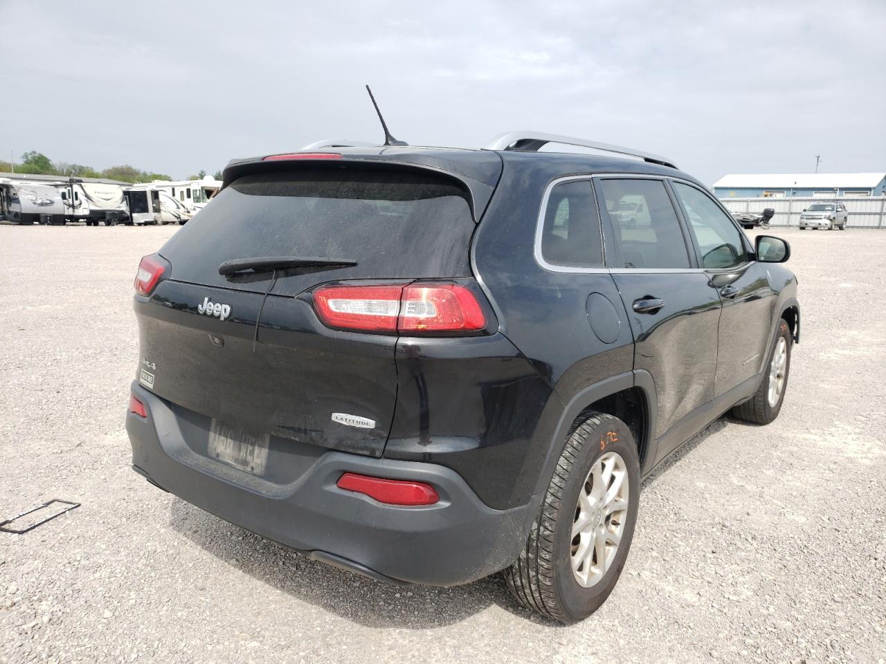 Photo 4 from auction – 2015 JEEP CHEROKEE L with VIN 1C4PJMCB2FW697239