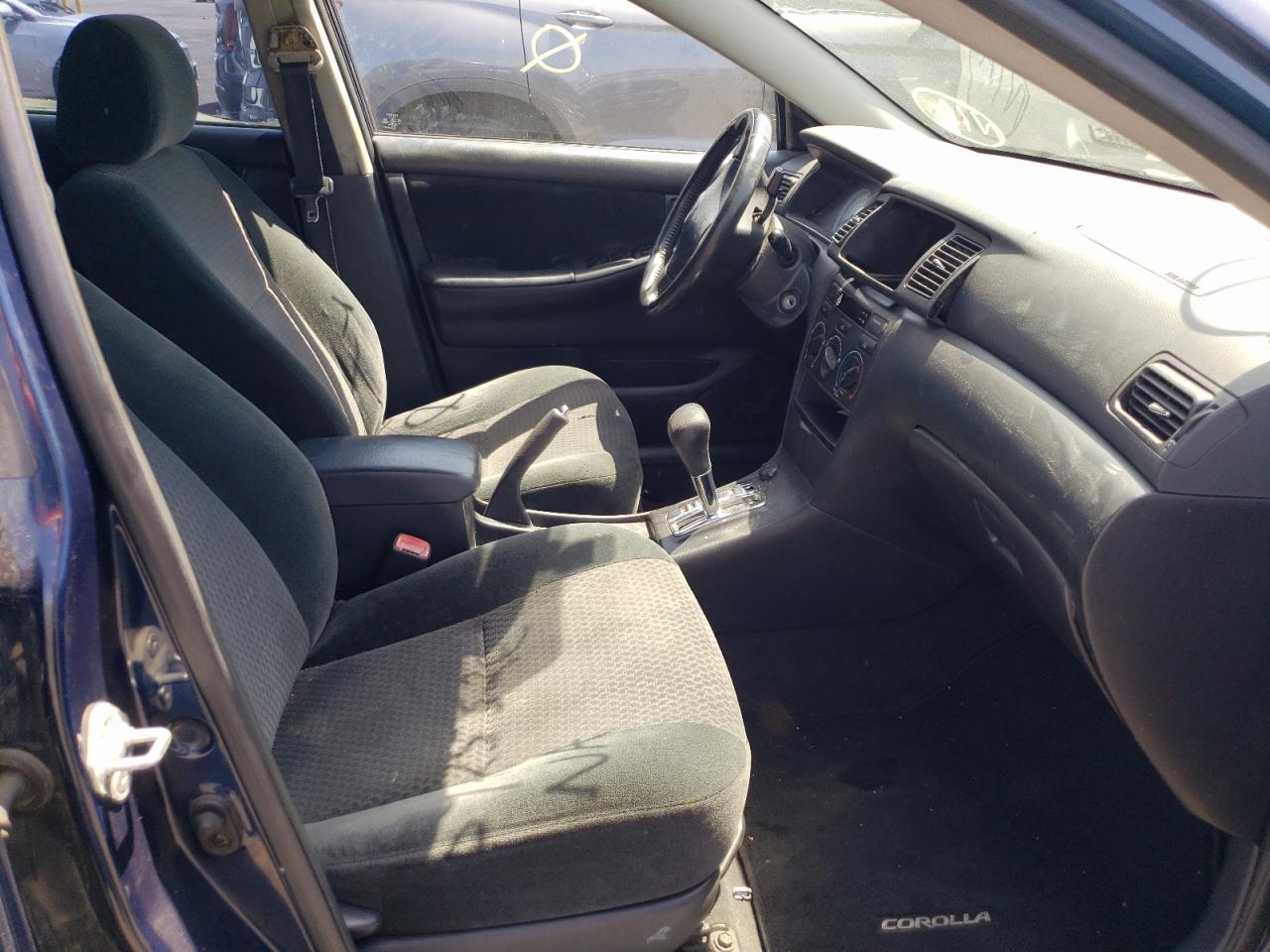 Photo 5 from auction – 2005 TOYOTA COROLLA CE with VIN 1NXBR32E35Z434787