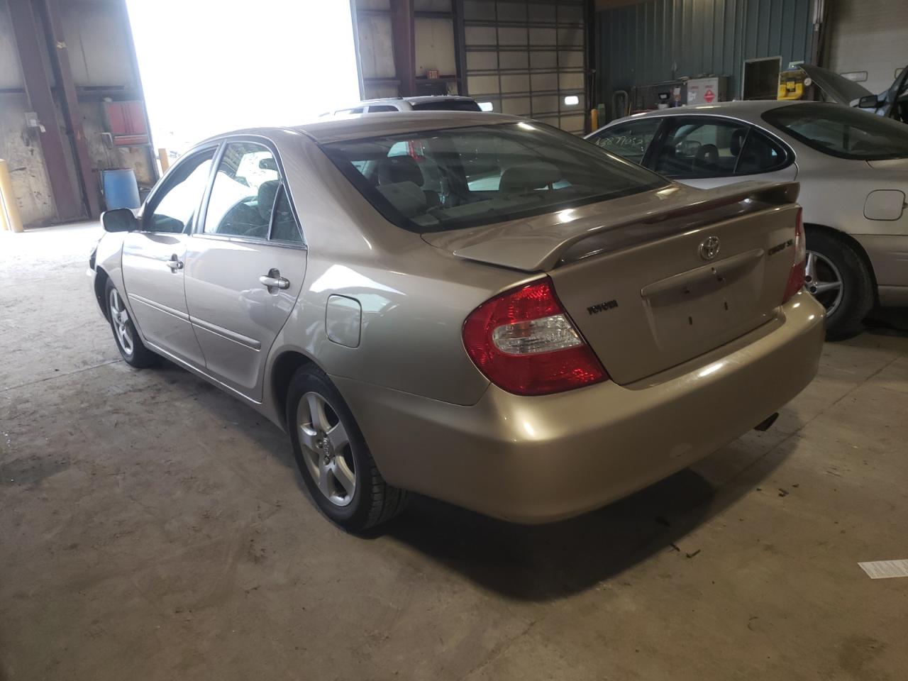 Photo 3 from auction – 2002 TOYOTA CAMRY LE with VIN 4T1BF32K82U020284