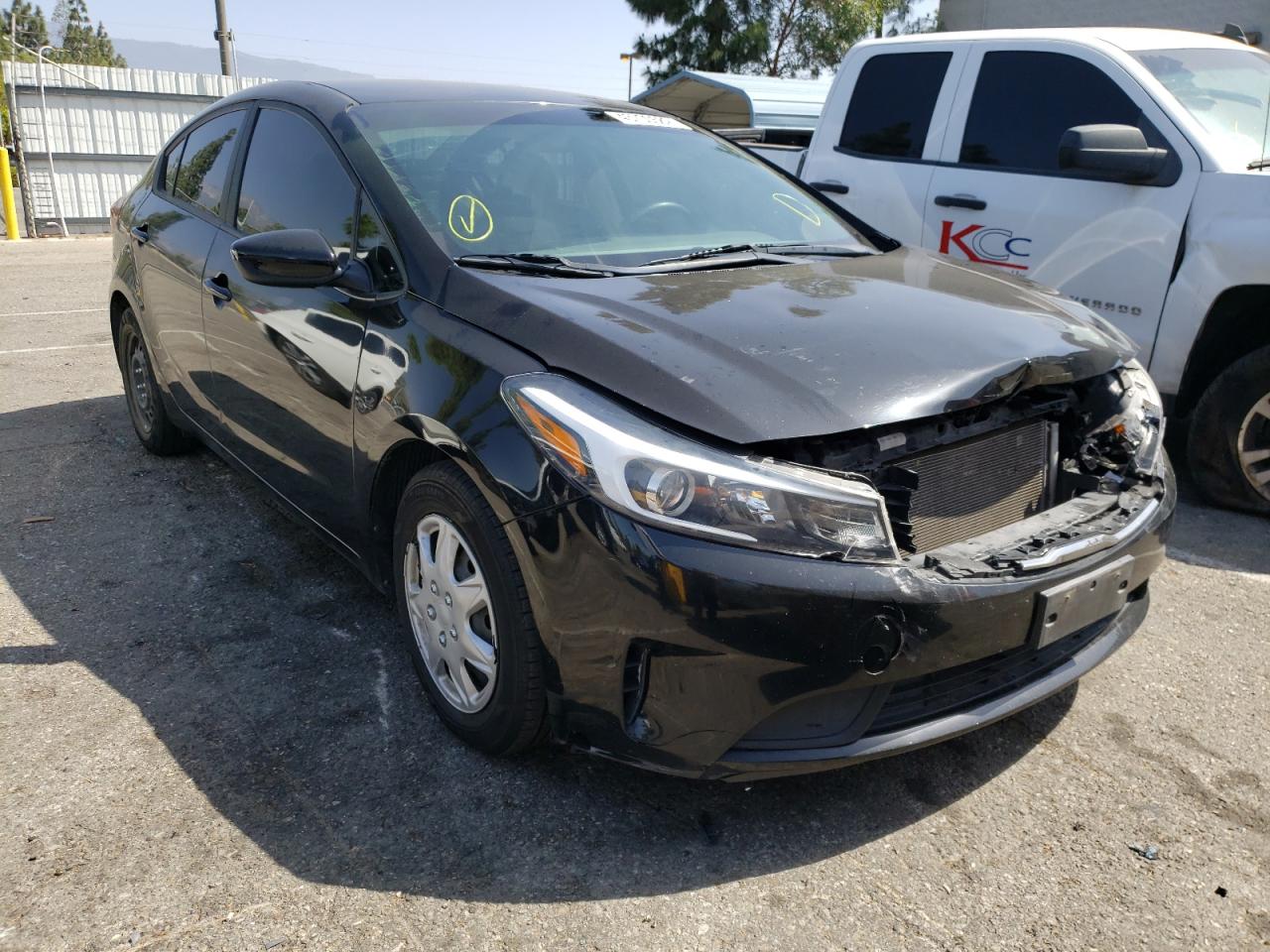 KIA FORTE LX 2017 with VIN 3KPFK4A78HE029787 - Photo from auction
