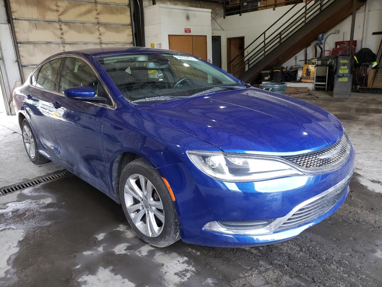 CHRYSLER 200 LIMITE 2015 with VIN 1C3CCCAGXFN756761 - Photo from auction