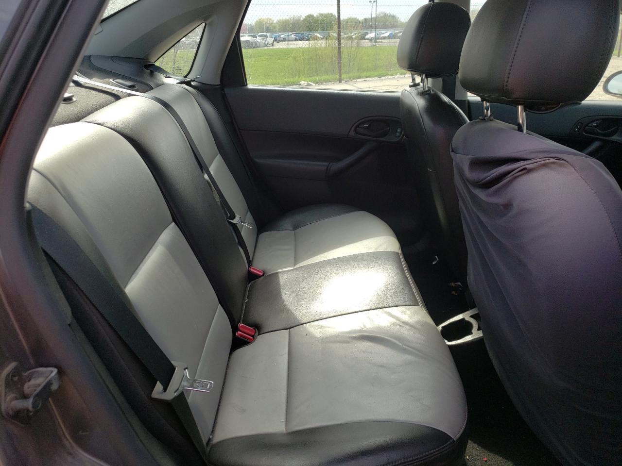 Photo 6 from auction – 2007 FORD FOCUS ZX4 with VIN 1FAHP34N87W216858