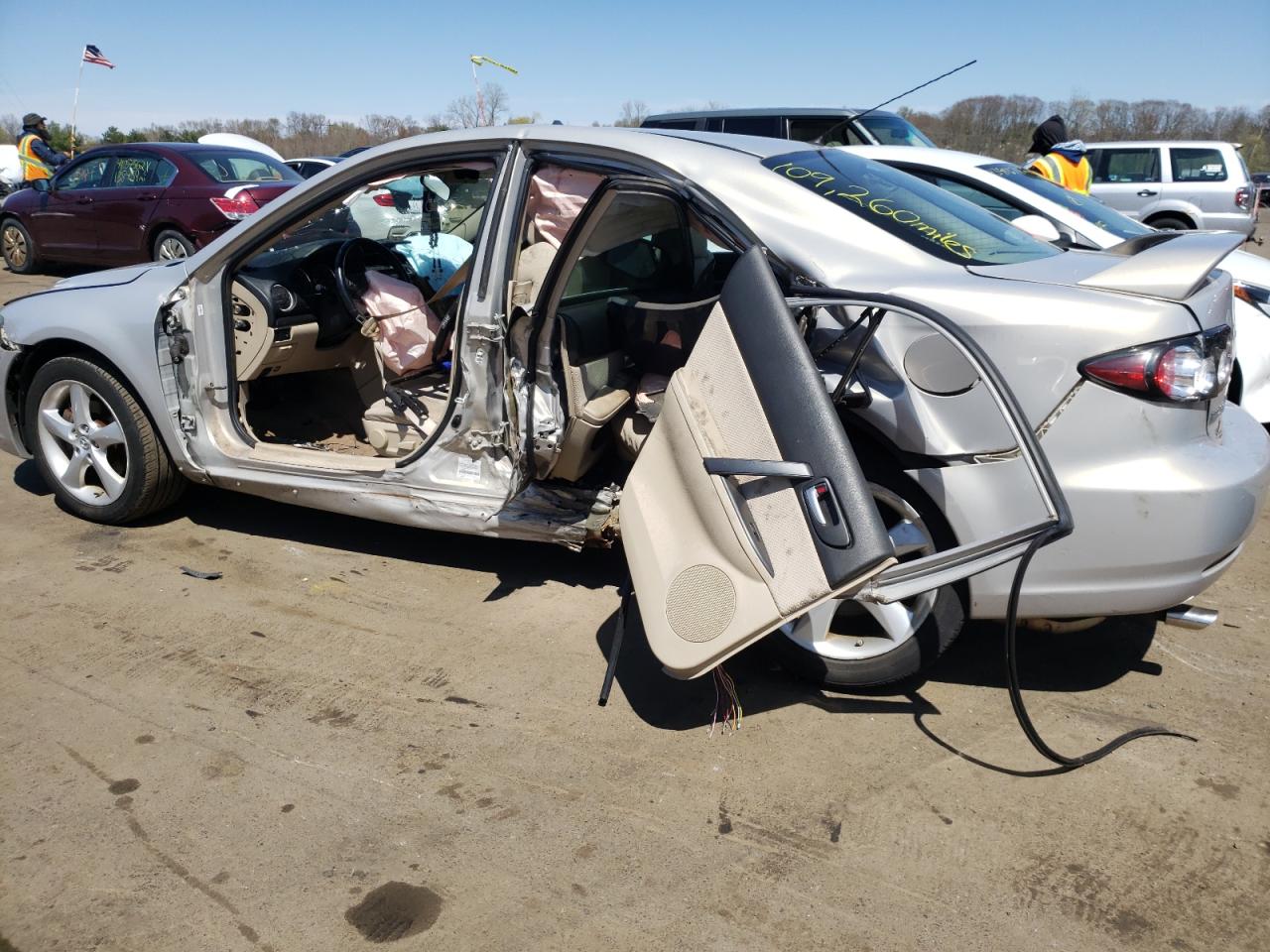 Photo 9 from auction – 2008 MAZDA 6 I with VIN 1YVHP80C485M20747