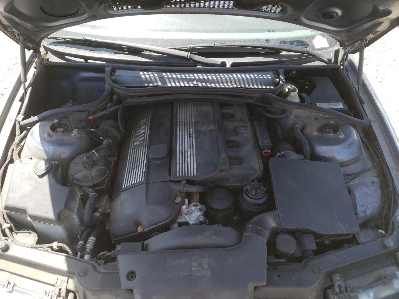 Photo 7 from auction – 2004 BMW 325 CI with VIN WBABW33494PL29443