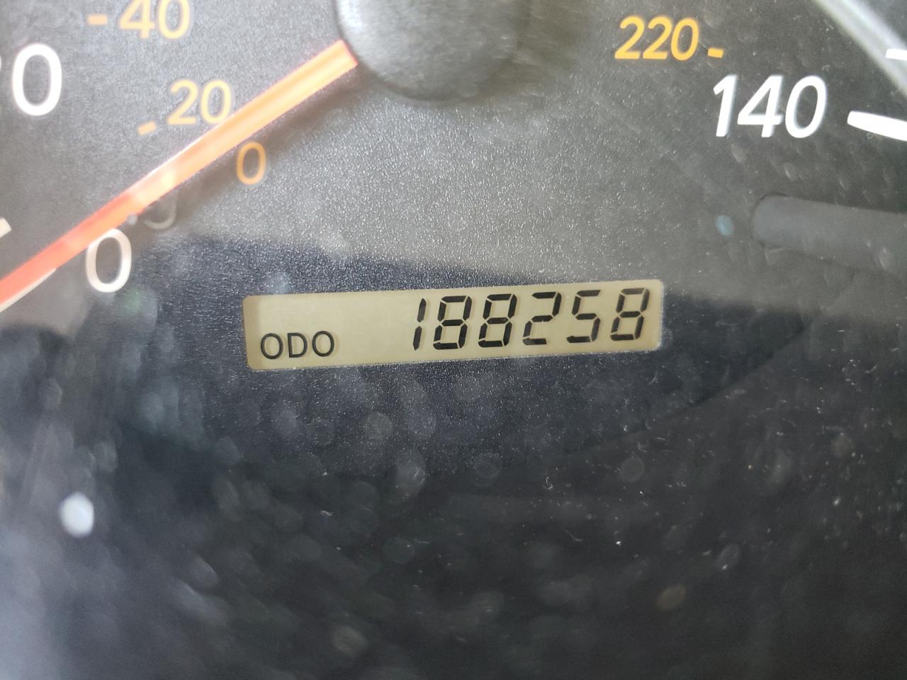 صورة رقم 8 من المزاد - 2006 TOYOTA HIGHLANDER مع VIN JTEGD21A960138601