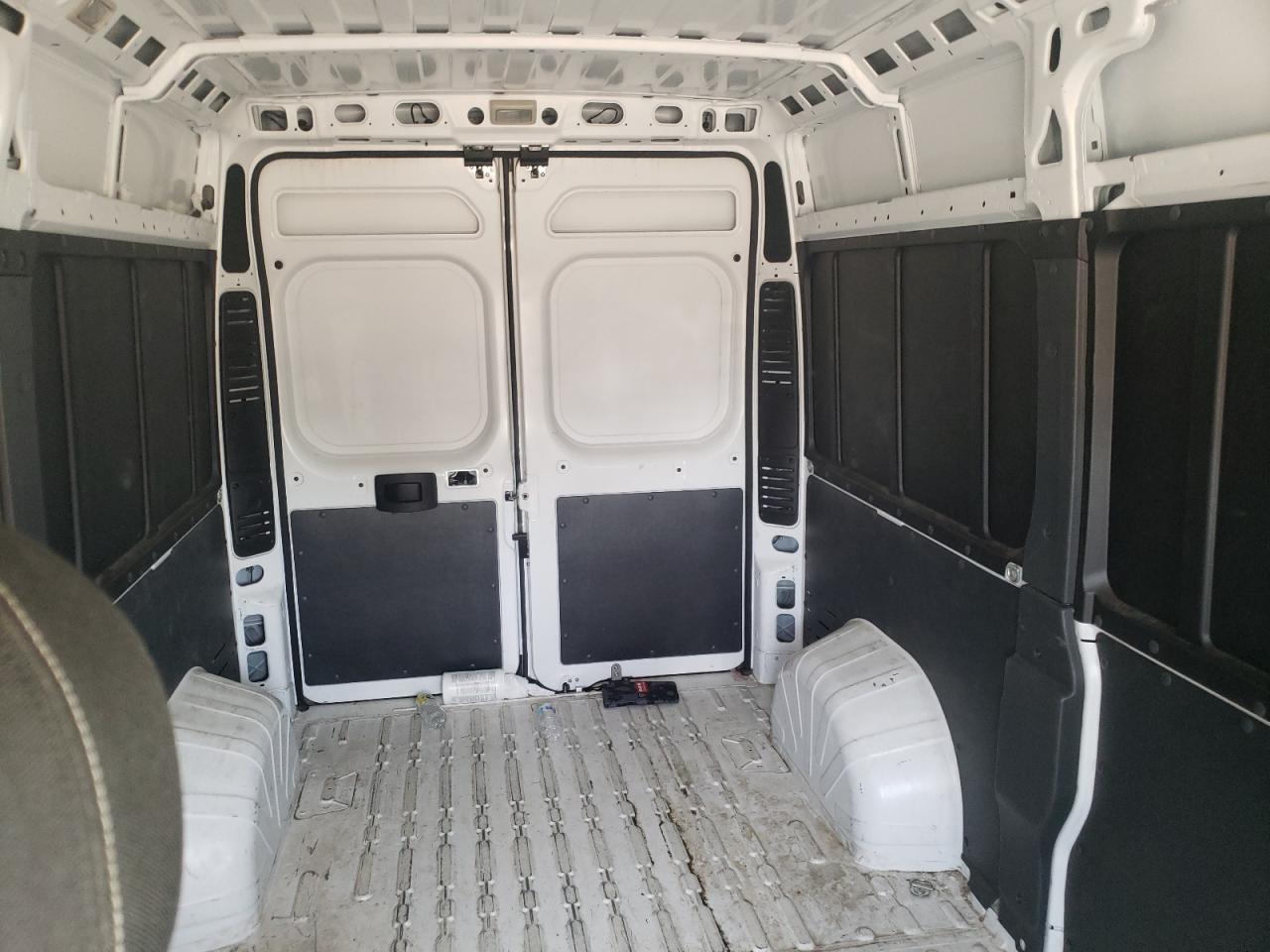 Photo 6 from auction – 2019 RAM PROMASTER with VIN 3C6TRVBG9KE550096