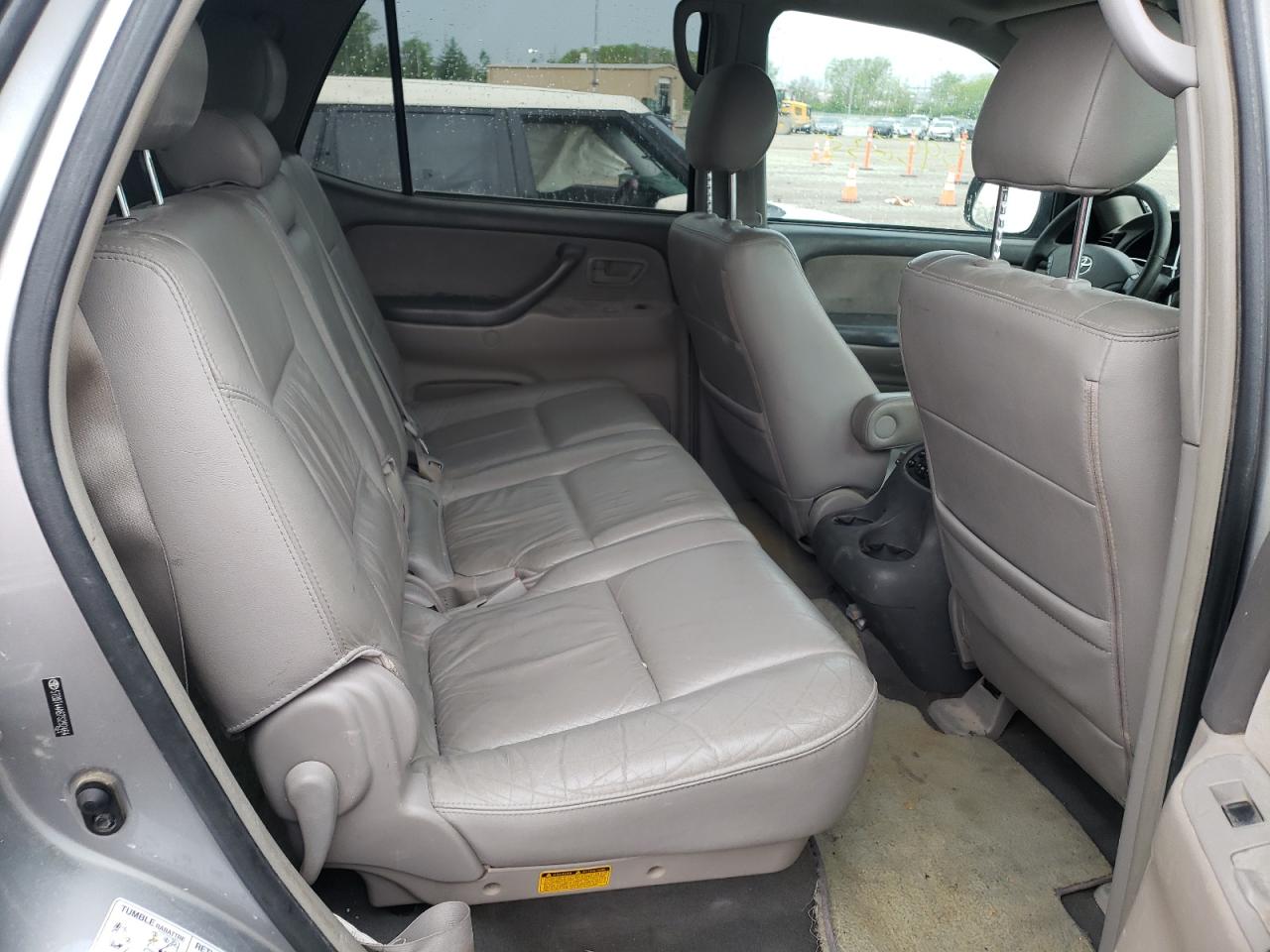 Photo 6 from auction – 2007 TOYOTA SEQUOIA SR with VIN 5TDBT44A67S292464