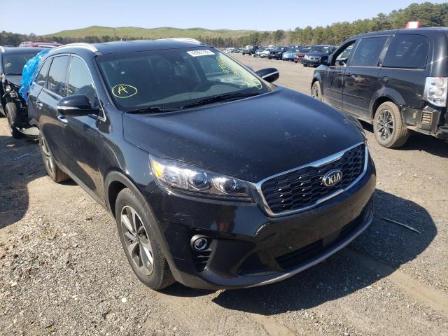 KIA SORENTO EX 2019 with VIN 5XYPHDA55KG565253 - Photo from auction