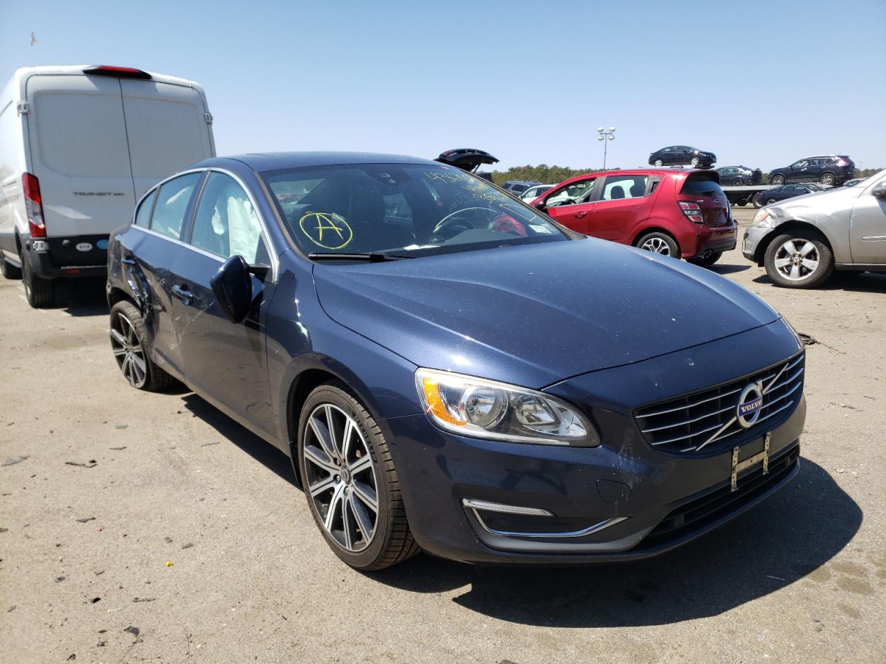 VOLVO S60 PREMIE 2015 with VIN YV149MFK3F2351290 - Photo from auction