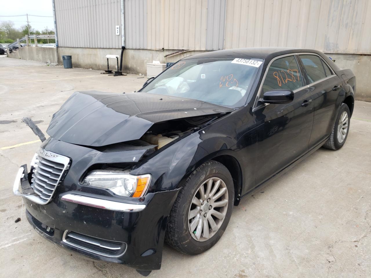 Photo 2 from auction – 2013 CHRYSLER 300 with VIN 2C3CCAAG8DH659374