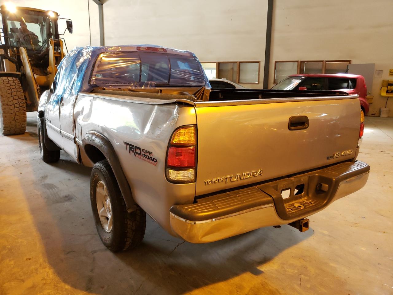 Photo 3 from auction – 2002 TOYOTA TUNDRA ACC with VIN 5TBBT44142S289726