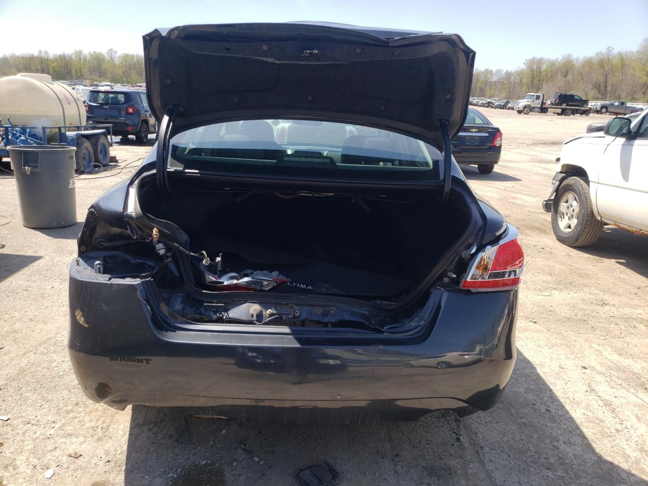 Photo 9 from auction – 2013 NISSAN ALTIMA 2.5 with VIN 1N4AL3AP2DN587485
