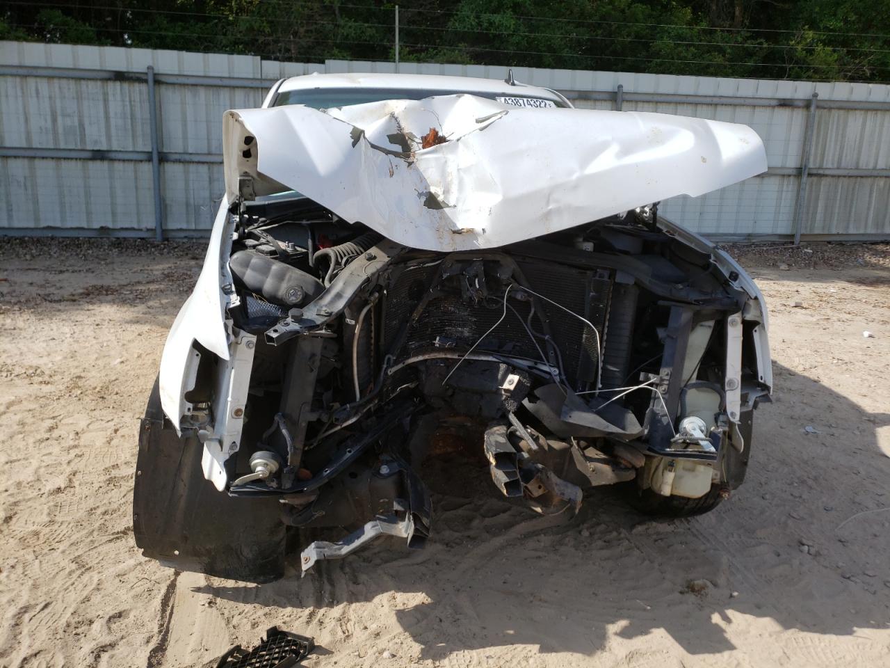 Photo 9 from auction – 2010 CHEVROLET AVALANCHE with VIN 3GNNCEE08AG266230