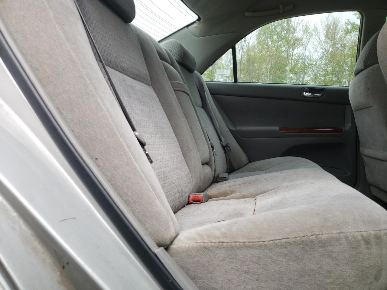 Photo 6 from auction – 2003 TOYOTA CAMRY LE with VIN 4T1BE32K63U202781