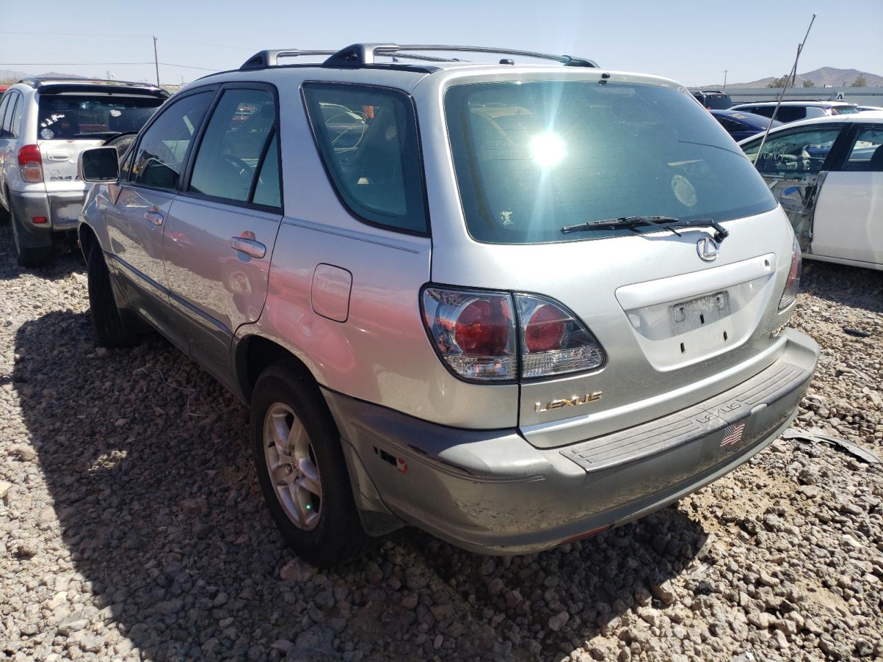 Photo 3 from auction – 2003 LEXUS RX 300 with VIN JTJGF10U030156370