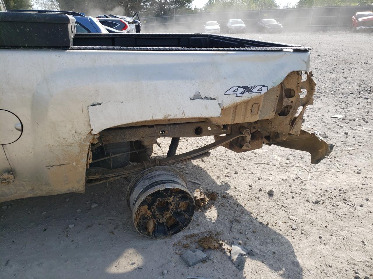 Photo 9 from auction – 2009 CHEVROLET SILVERADO with VIN 1GCEK19C19Z159539