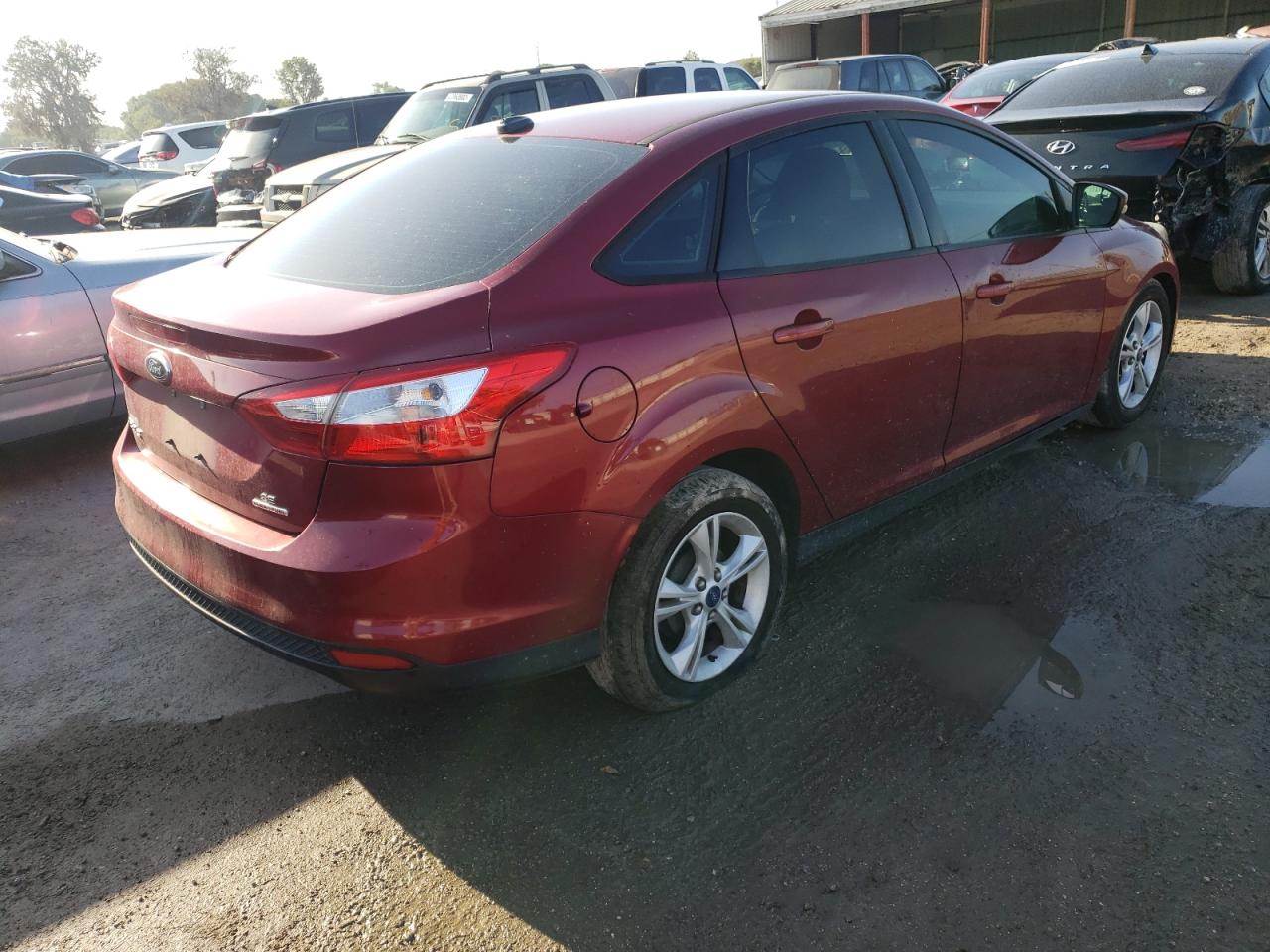 Photo 4 from auction – 2014 FORD FOCUS SE with VIN 1FADP3F2XEL417113