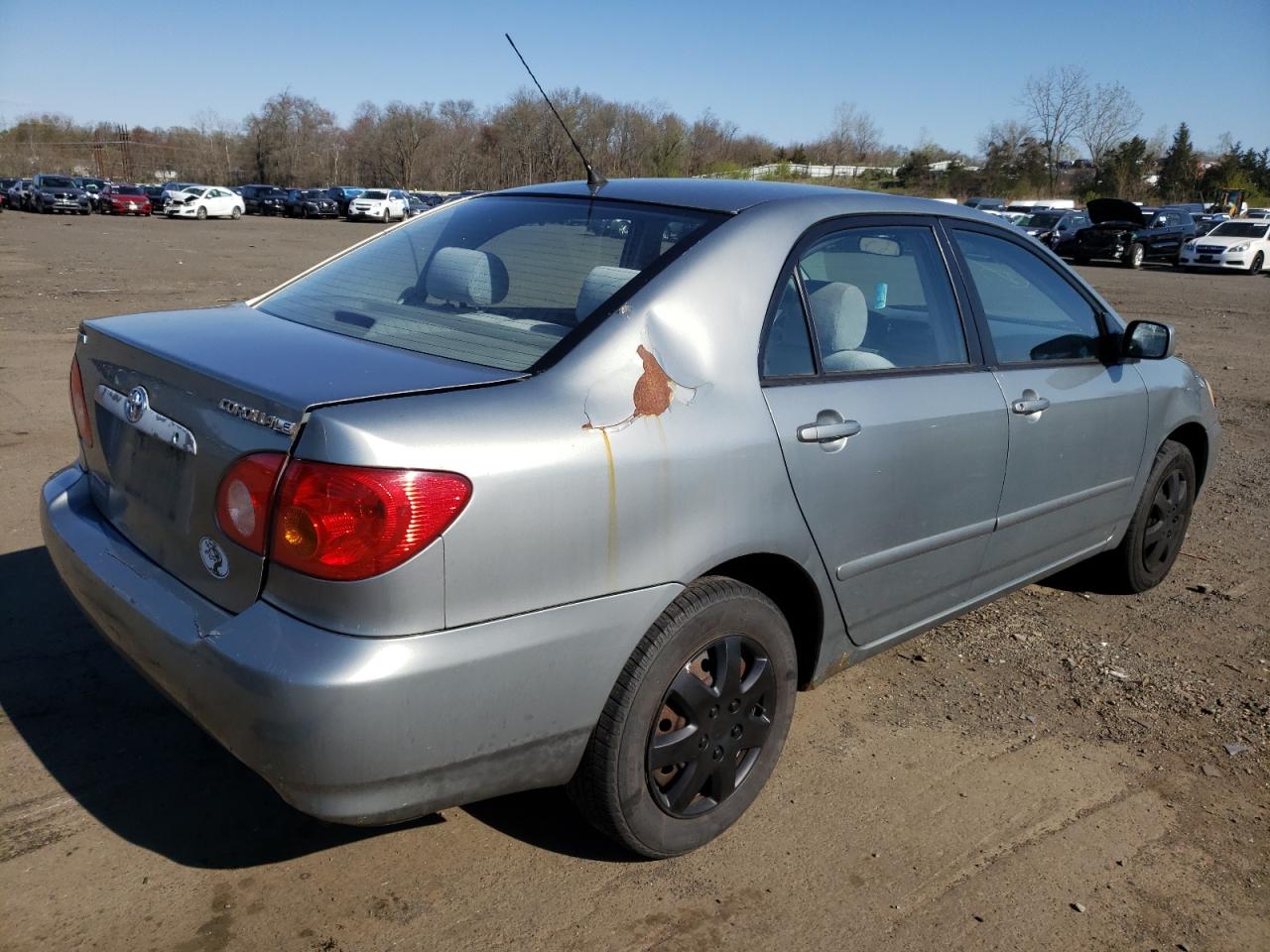 Photo 4 from auction – 2004 TOYOTA COROLLA CE with VIN 2T1BR38E64C215118