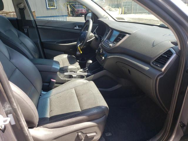 Photo 5 from auction – 2017 HYUNDAI TUCSON LIM with VIN KM8J3CA44HU416082