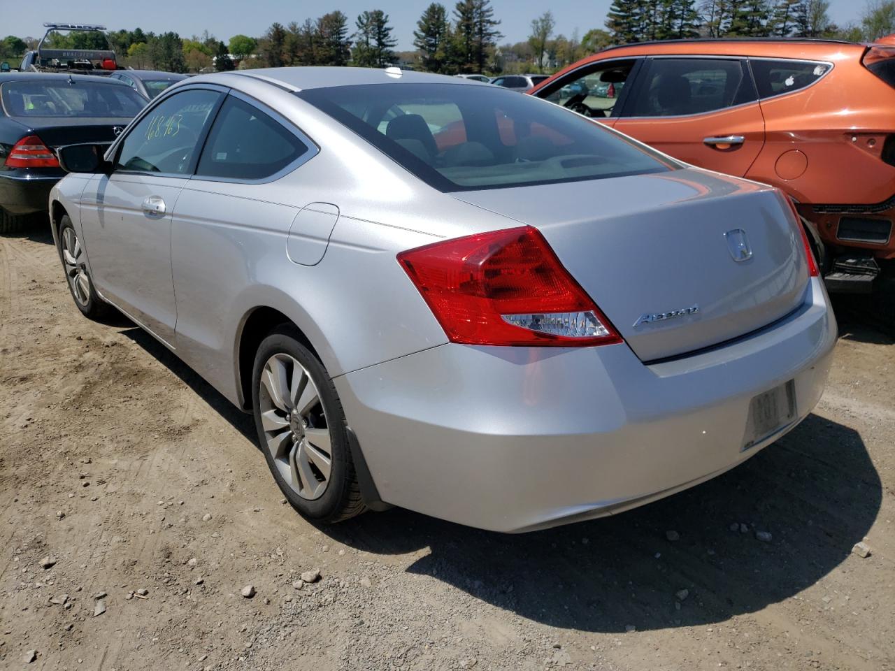 Photo 3 from auction – 2012 HONDA ACCORD EXL with VIN 1HGCS1B80CA006929