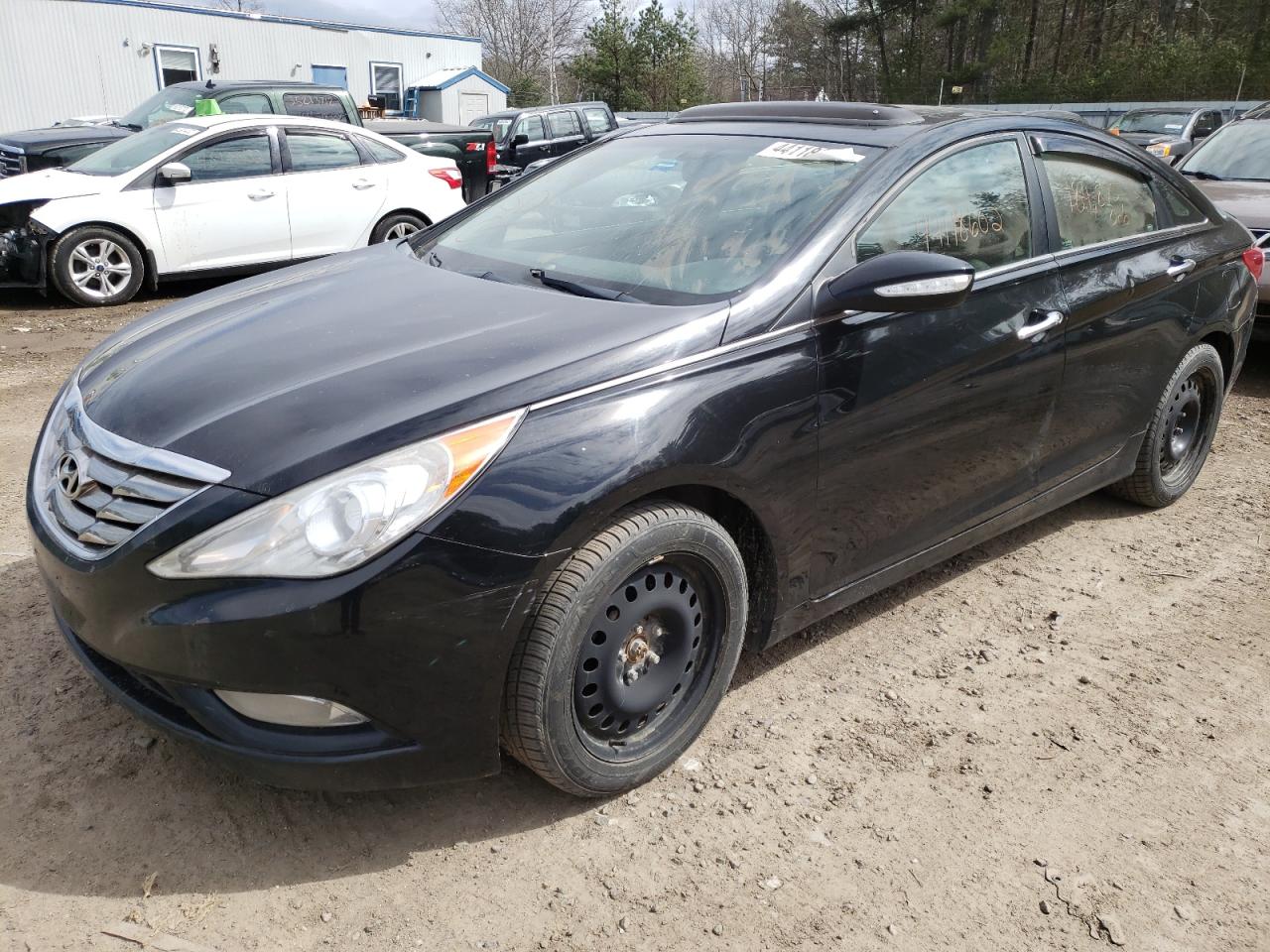 Photo 2 from auction – 2011 HYUNDAI SONATA SE with VIN 5NPEC4AC8BH182212