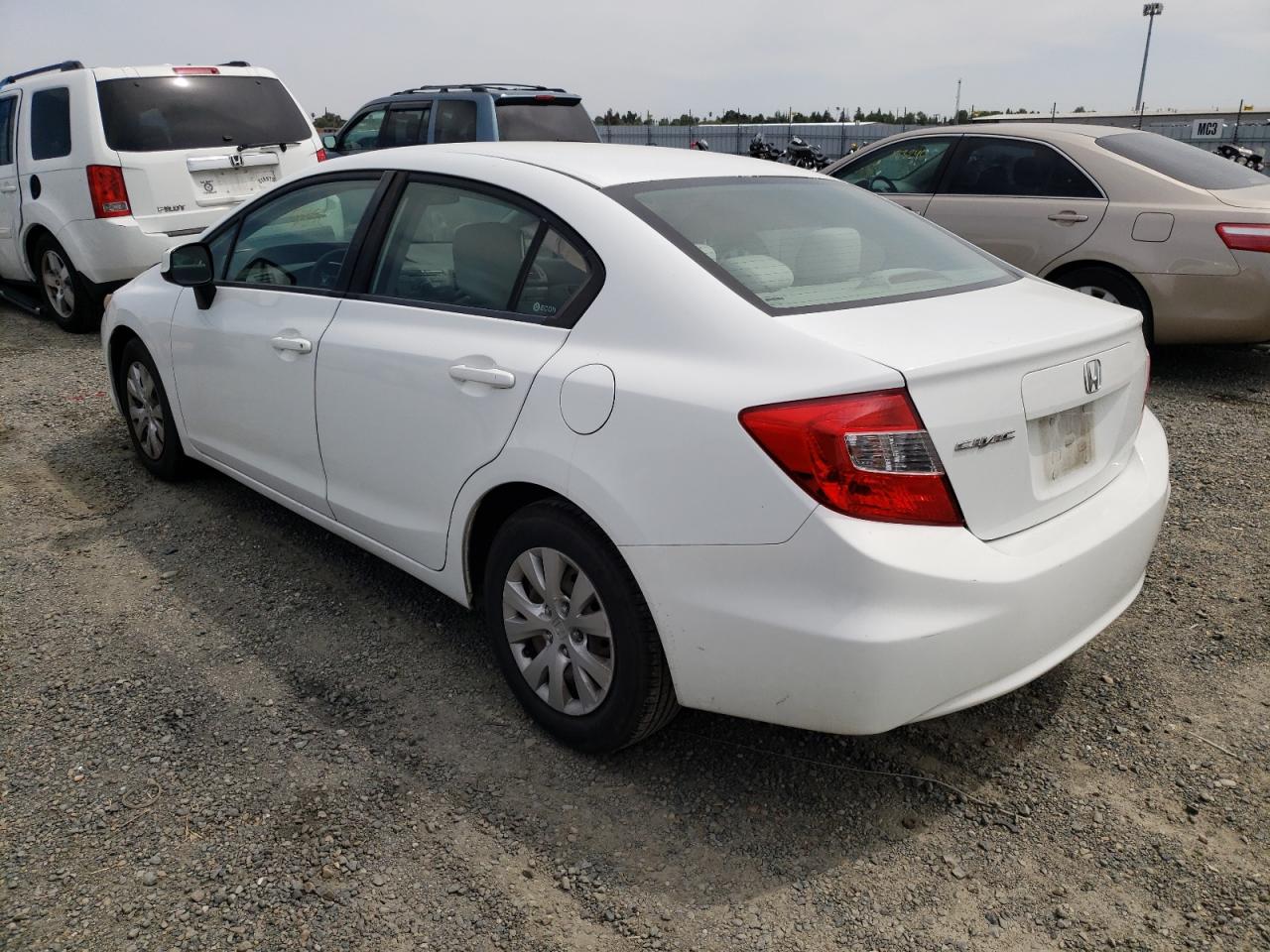 صورة رقم 3 من المزاد - 2012 HONDA CIVIC LX مع VIN 2HGFB2F56CH300064