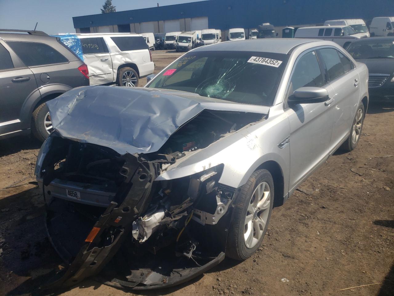 Photo 2 from auction – 2010 FORD TAURUS SEL with VIN 1FAHP2EW6AG132881