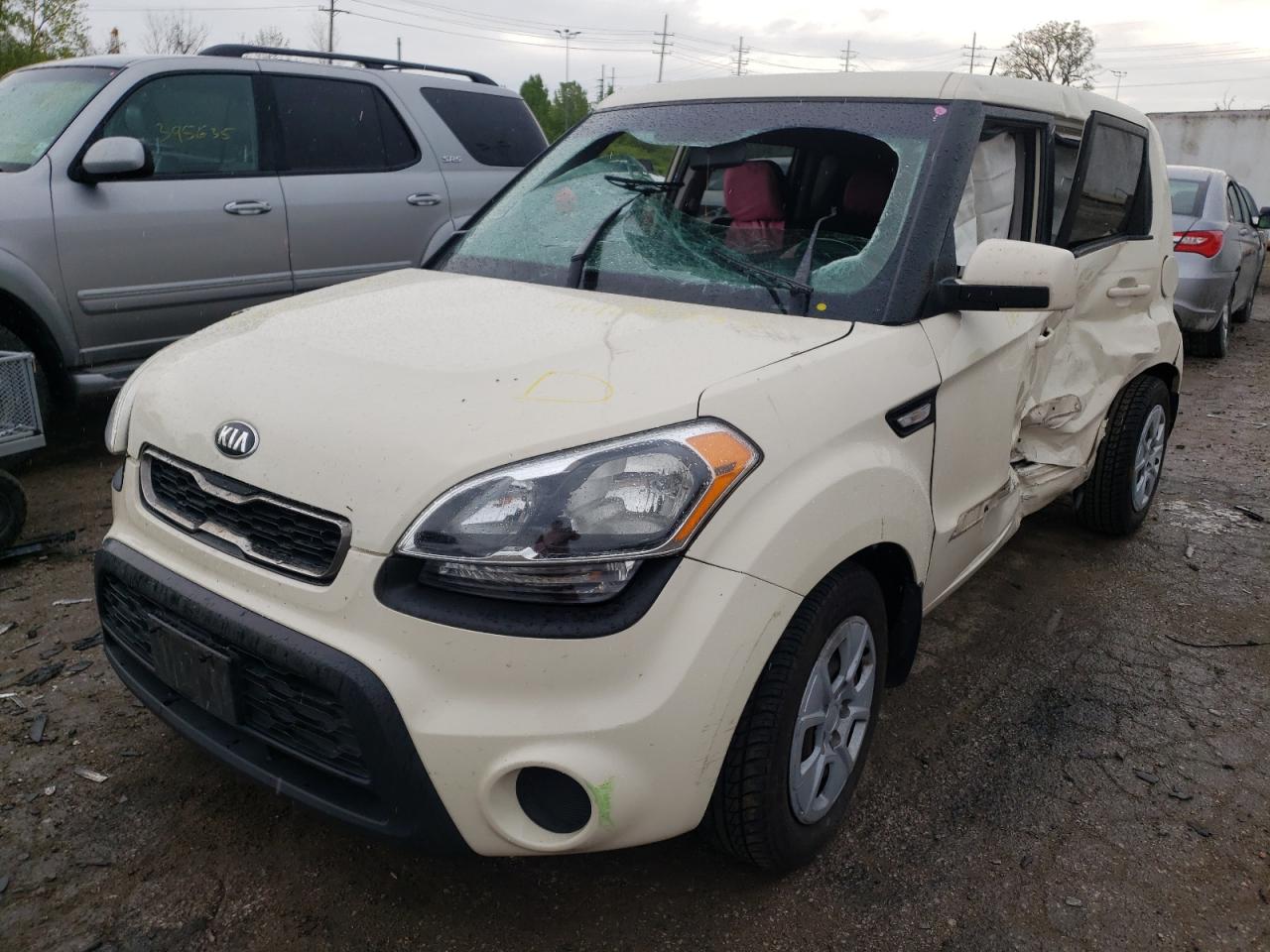 Photo 2 from auction – 2013 KIA SOUL with VIN KNDJT2A54D7503500