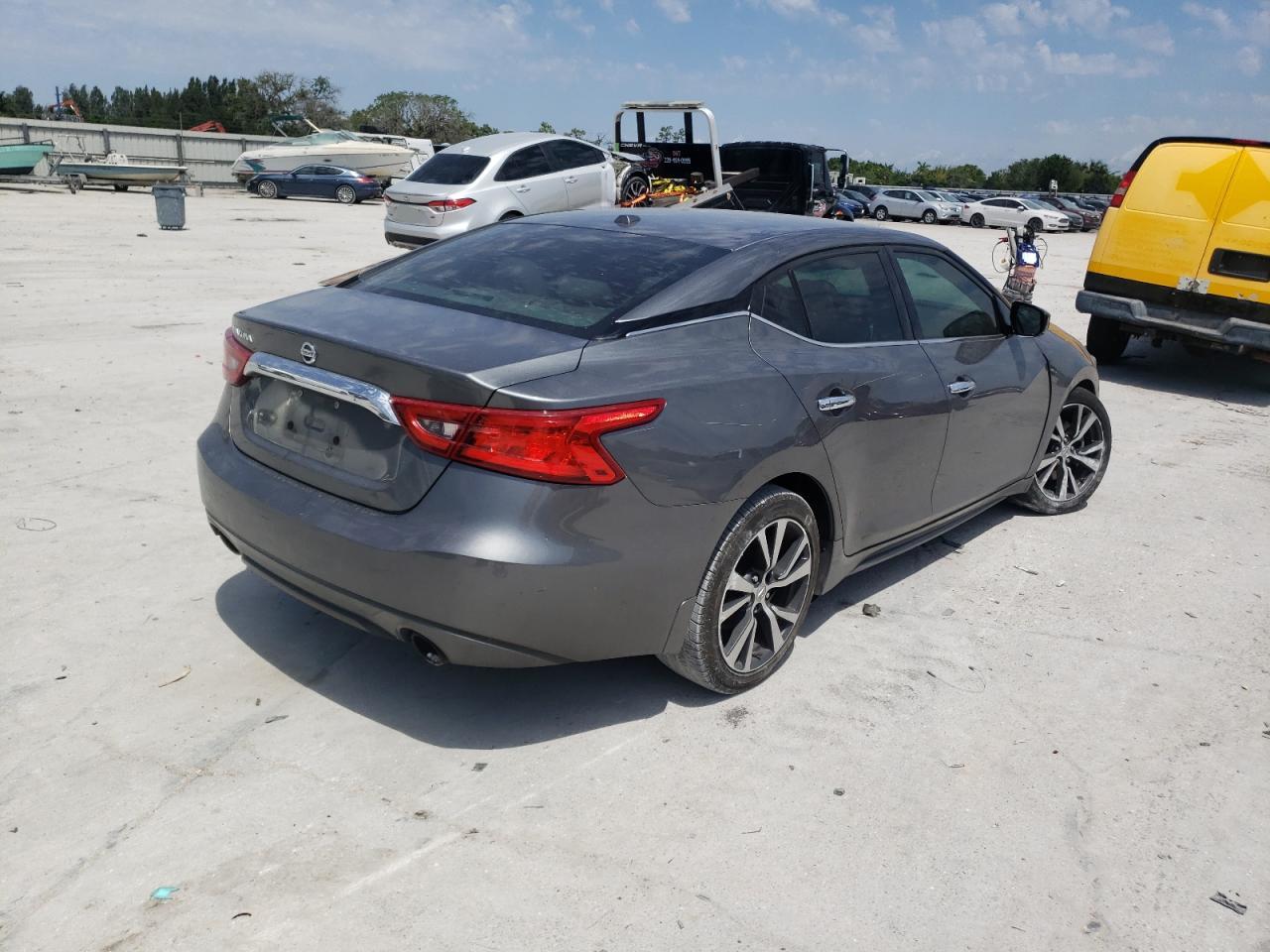 Photo 4 from auction – 2017 NISSAN MAXIMA 3.5 with VIN 1N4AA6AP0HC415612