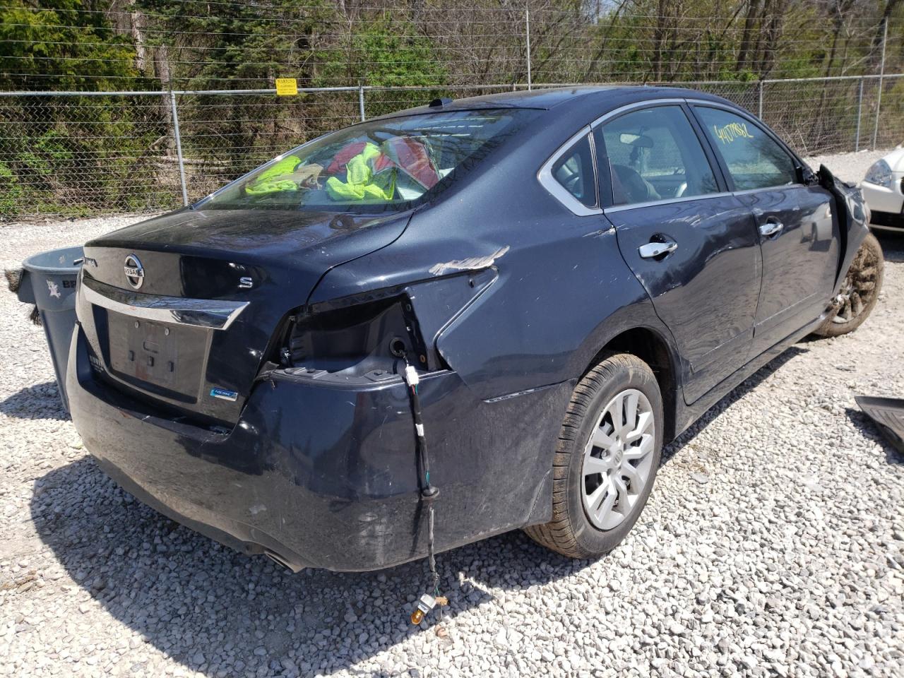 Photo 4 from auction – 2014 NISSAN ALTIMA 2.5 with VIN 1N4AL3AP1EC186877