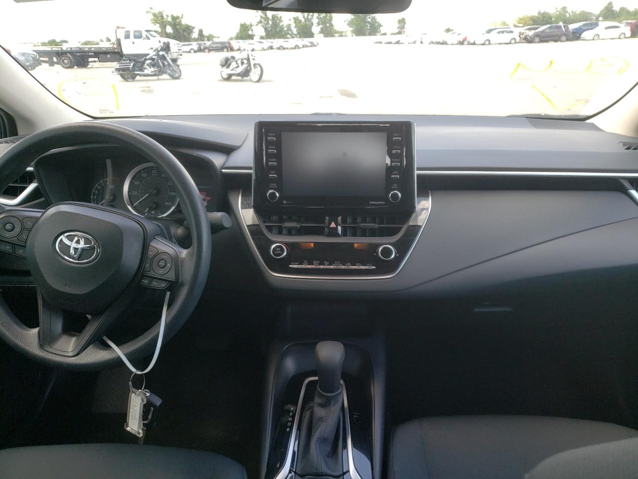Photo 9 from auction – 2021 TOYOTA COROLLA LE with VIN 5YFEPMAE7MP217415