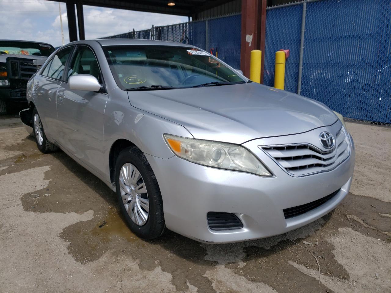 TOYOTA CAMRY BASE 2010 with VIN 4T1BF3EK6AU031701 - Photo from auction