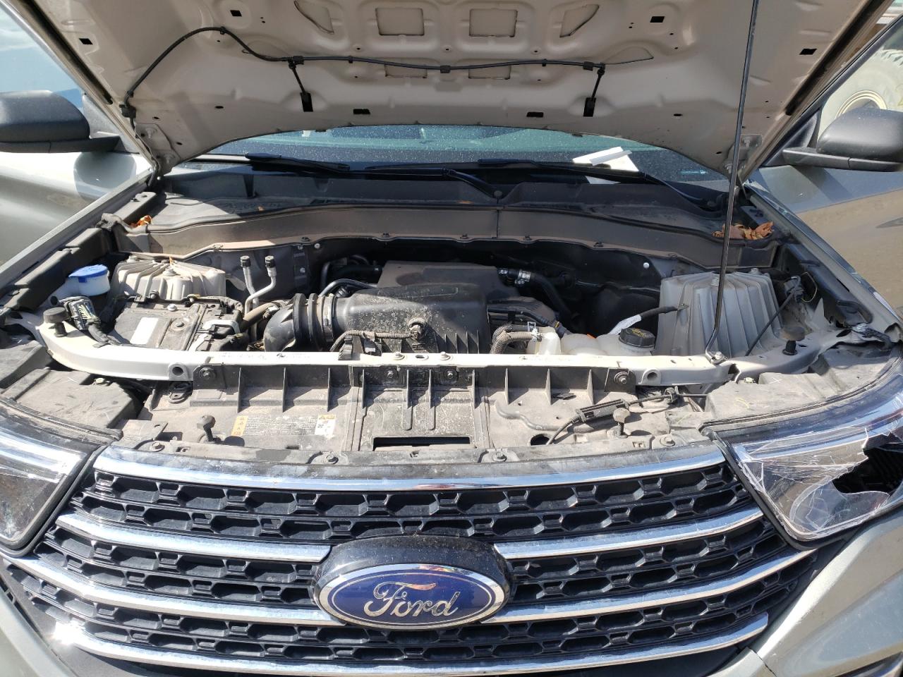 Photo 7 from auction – 2020 FORD EXPLORER X with VIN 1FMSK8DH8LGC29583